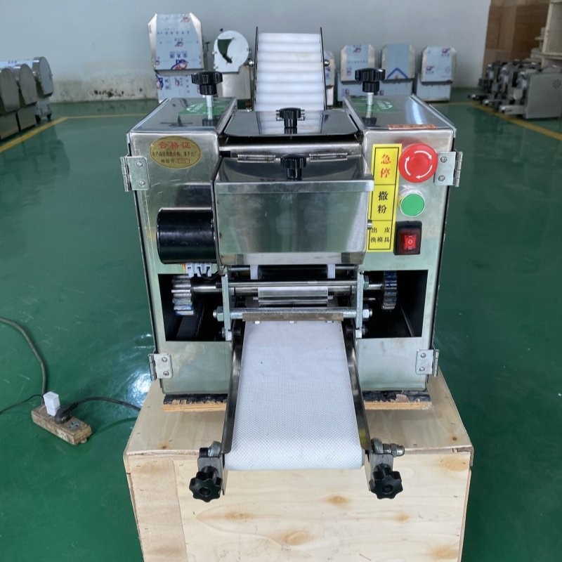 フードライン ミニ業務用餃子成形機 取り外し可能な型トレイ  - Commercial Kitchen Maintenance のレビューと価格
